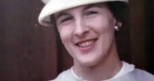 Barbara Huot's Instagram, Twitter & Facebook