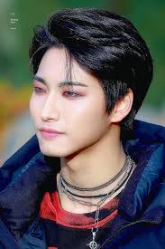 Most Attractive Male Kpop Idols Quiz By Bambamsss Kpop Idol Kpop Attractive Male