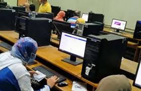 ويبلغ الحد الأدني للقبول في المرحلة الثانية لتنسيق الجامعات للشعبة الادبية 278 درجة فأكثر بنسبة 67.8٪، لنحو 60 الف طالب. ÙƒÙ„ÙŠØ§Øª Ø§Ù„Ù…Ø±Ø­Ù„Ø© Ø§Ù„Ø«Ø§Ù„Ø«Ø© Ø¹Ù„Ù…ÙŠ Ø¹Ù„ÙˆÙ… 2021 Ù„Ø¬Ù…ÙŠØ¹ Ø®Ø±ÙŠØ¬ÙŠ Ø§Ù„Ø«Ø§Ù†ÙˆÙŠØ© Ø§Ù„Ø¹Ø§Ù…Ø©