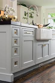 Reinvented Classic Kitchen Design Home Bunch Interior Design Ideas Classic Kitchen Design Kitchen Design Classic White Kitchen