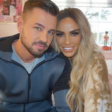 Katie price is a famous glamour model, tv personality, author and mother to five kids, including her eldest harvey. Katie Price S Life Will Never Be The Same After Being Probed By Cops And Week From Hell Daily Record