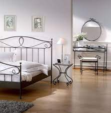 Hasena Romantic Lurano Solid Wrought Iron Bedside Table Crop Decoist Iron Canopy Bed Bedroom Furniture Sets Wrought Iron Bed Frames
