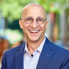 Jackie Bello's Instagram, Twitter & Facebook