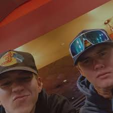 Tyler young (@tyleryoung121) • Instagram photos and videos