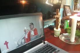 Minggu palma dikenang umat katolik di seluruh dunia sebagai peristiwa masuknya yesus kristus ke kota. Misa Minggu Palma Di Kupang Via Live Streaming Nusa Daily