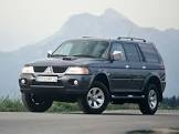 MITSUBISHI-PAJERO