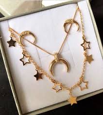 Amor Por Cada Detalhe Dessa Producao Brincos E Colar Lua Invertida E Choker Estrelinha Compras E Informacoes Via Direct Colares Brincos Acessorios