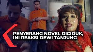 Sependapat dengan abu janda, dewi tanjung saat berorasi di lokasi demo bahkan meminta anies mundur dari jabatannya sebagai gubernur. Penyerang Novel Baswedan Ditangkap Ini Reaksi Dewi Tanjung Youtube