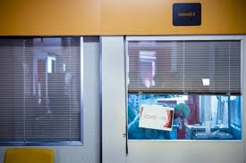 Neu zehn personen bei privaten treffen erlaubt. Corona Kriterien Sprechen Gegen Lockerungen Uri Ist Ein Hotspot