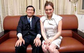 Vậy thì bạn không thể bỏ qua 14 cách chữa đau răng hiệu quả đơn giản thực hiện tại nhà. Ly Nha Ká»³ Ä'áº·c Biá»‡t Ä'Æ°á»£c Lá»±a Chá»n Lam Máº¯t Xich Ä'á»ƒ Rá»­a Tiá»n Cho Táº­p Ä'oan TrÆ°Æ¡ng Táº¥n Sang Viá»‡t Má»¹ News