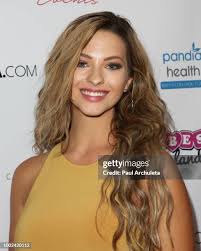 90 Photos & High Res Pictures