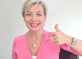 Do pimple patches make us look less attractive?