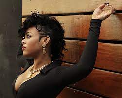 22 Fascinating Mohawk Hairstyles For Black Women Shaved Side Hairstyles Mohawk Hairstyles Curly Hair Styles