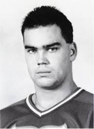 Player photos for the 1988-89 Moose Jaw Warriors at hockeydb.com