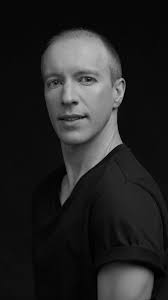 Andrew Skeels's Instagram, Twitter & Facebook