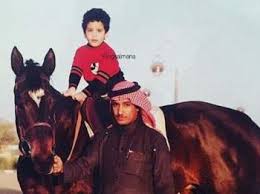 وكان آل الشيخ، الذي يعشق كرة القدم واستحوذ قبل سنوات على ملكية نادي ألميريا المنافس في دوري الدرجة الثاني الإسباني، فاجأ في وقت سابق اليوم الثلاثاء، جماهير نادي الاتحاد السعودي، الغريم التقليدي للأهلي، بإعلان اهتمامه بدعم الفريق. Ø´Ø§Ù‡Ø¯ ØµÙˆØ± Ù†Ø§Ø¯Ø±Ø© Ù„Ø·ÙÙˆÙ„Ø© Ø§Ù„Ø£Ù…ÙŠØ± Ù…Ø­Ù…Ø¯ Ø¨Ù† Ø³Ù„Ù…Ø§Ù† ØªØ´Ø¹Ù„ ØªÙˆÙŠØªØ± Ø®Ù„ÙŠØ¬ 24
