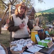 FELIZ DIA DANIEL 🥳🥳🥳 Feliz día a todos los padres amigos de la peperina  y la naturaleza