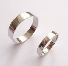 Pin By Karina Young On Weddingified Mens Wedding Rings White Gold Wedding Band Sets Mens Wedding Bands