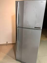 Bagaimana saya haru memilih peti sejuk? Toshiba Two Door Refrigerator Fridge Gr M35md Kitchen Appliances On Carousell