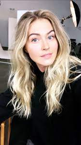 Juliaconley Model Long Hair Styles Hair Styles Beauty