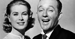 Della Kelly's Instagram, Twitter & Facebook