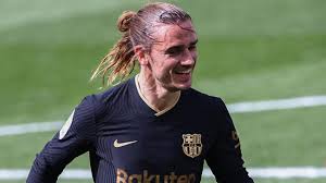 Antoine griezmann has made a statement by dying his hair blue posting the results to instagram, griezmann found himself mocked by neymar barcelona star couldn't contain his laughter after seeing. Magnificent Griezmann Still Loved At Atleti But Barca Unlikely To Sell