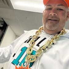 Are there any places to rent near or