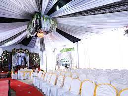 Sebab, kapasitas tamu undangan yang bisa ditampung hanya sekitar 400 orang. Harga Paket Pernikahan Lengkap Dan Dekorasi Paket Pernikahan Catering Dekorasi Pelaminan Rias Pengantin Luwes