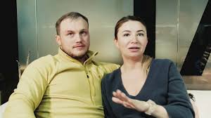 Это первая полнометражная режиссерская работа даши чаруши. Elena Blinovskaya Biografiya Marafon Zhelanij Lichnaya Zhizn Chem Zanimaetsya I Kto Ee Muzh
