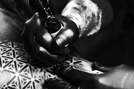 Ab welchem alter sind tattoos und piercings erlaubt? Tattoo Was Muss Ich Vorher Beachten Tattoo Netzwerk