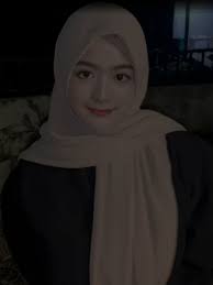 Sean Ly Qurrotul Aini (@leslie_lawlite8)