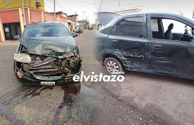 Un fatal accidente ocurrió alrededor de las 4 de la madrugada del domingo en el camino de los remeros y av santa maría de rincón de milberg, partido de tigre cuando dos jóvenes murieron luego de que el vehículo en el que viajaban se estrellara contra una columna. Accidente Archives Diario El Vistazo
