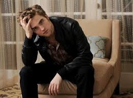 صور شباب اجانب حزينة Robert Pattinson Twilight Robert Pattinson Celebrities Male