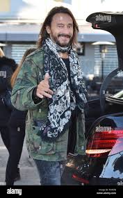 Bob Sinclair leaves the Pignese restaurant in Sanremo, Italy, during the  69th Sanremo Music Festival 2019. Featuring: Bob Sinclair Where: Sanremo,  Liguria, Italy When: 04 Feb 2019 Credit: IPA/WENN.com **Only available for