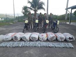 Di amerika syarikat, ketum atau lebih dikenali sebagai kratom boleh dikatakan agak baru di sana. Cubaan Seludup Keluar 328kg Daun Ketum Gagal