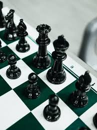 We've gathered more than 5 million images uploaded by our users and sorted them by the most popular ones. 2 000 Best Chess Photos 100 Free Download Pexels Stock Photos