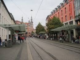 Neben öffnungszeiten, adresse und telefonnummer, bieten wir auch eine route. Juliuspromenade Bild Juliuspromenade In Wurzburg