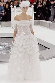 Chanel Spring 2005 Couture Fashion Show Chanel Wedding Dress Fashion Wedding Dress Sketches
