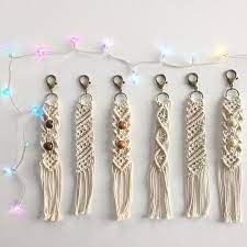 Porte Cle Fait Main En Macrame Macrame Tuto Macrame Points De Macrame