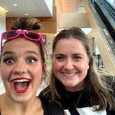 Amelia Poore's Instagram, Twitter & Facebook