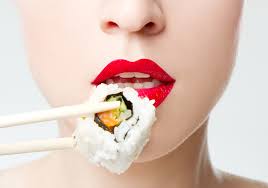 Cosa mangiare in giappone, tra polpette di polpo e gelati al tè verde. Sushi Senza Glutine Al Ristorante Giapponese Ordina Cosi Melarossa
