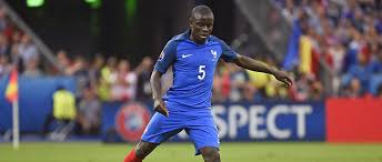Facebook officiel de n'golo kanté, footballeur professionnel à chelsea football club et. Euro 2016 Equipe De France Pourquoi Kante A Mis Tout Le Monde D Accord Le Point