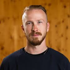 Chris Visscher🇨🇭Grizzly (@flyinggrizzlybear) • Instagram photos and videos