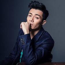 173,890 likes · 65,920 talking about this. Pakho Chau å'¨æŸè±ª How To Look Better Heart Eyes Hair