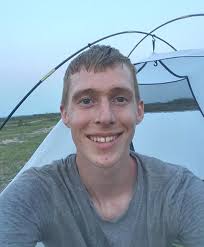 So my seaflo paddleboard has finally died a death, split seam