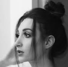 Delia Gamba's Instagram, Twitter & Facebook