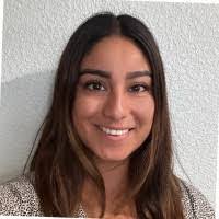 Danielle Symes's Instagram, Twitter & Facebook