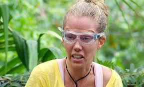 I'm A Celebrity 2014: Michael Buerk and Vicki Wilkinson reckon Kendra's  faking it