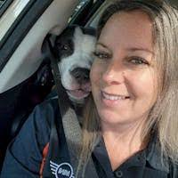 Janet Bonnell's Instagram, Twitter & Facebook