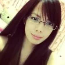 Stream Mae Navarro music